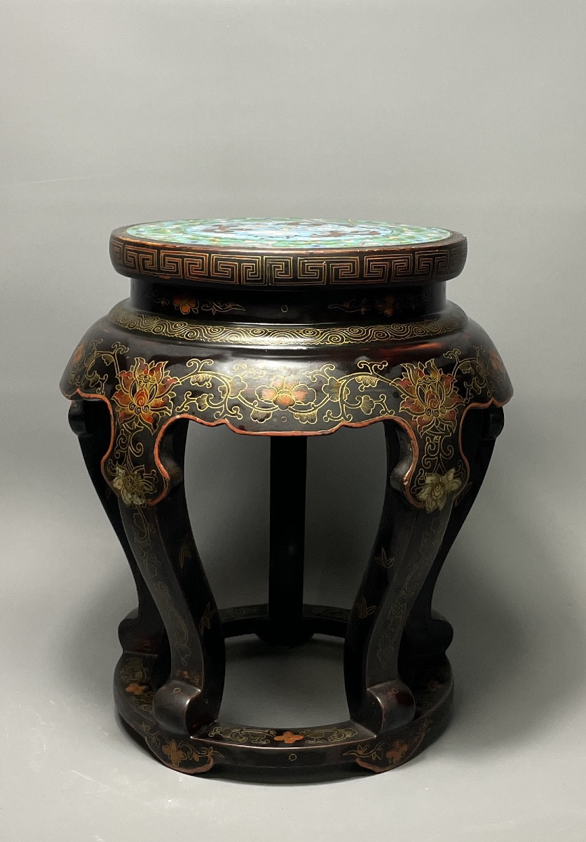 Chinese Lacquered Stool, Cloisonné Shelf, 19th Century.