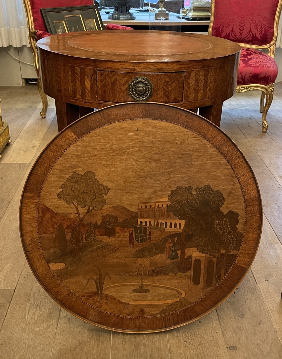 Table bouillotte  Louis XVI, en bois précieux réversible et transformable