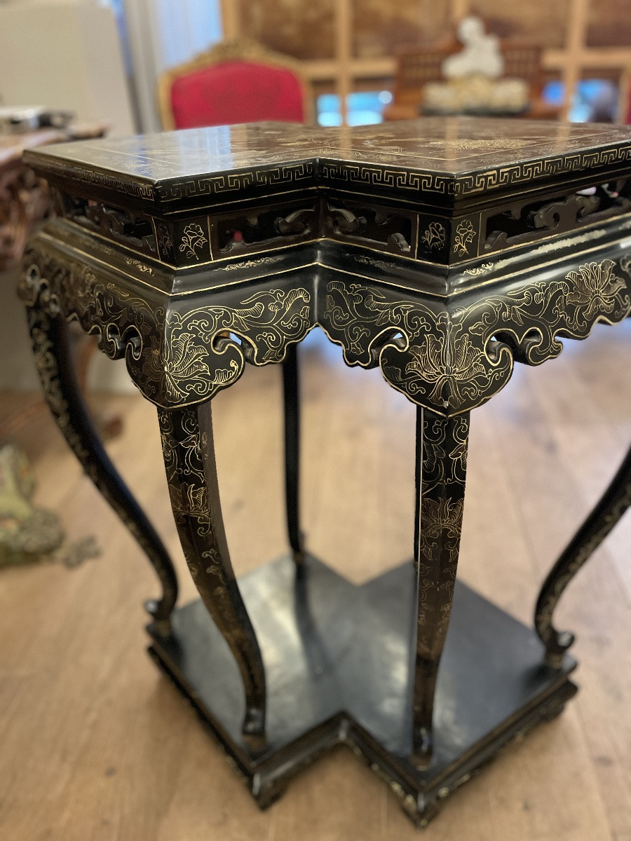 Double piédestal  en laque noire et or, décor chinoiserie, Chine fin XIXᵉ siècle-photo-2