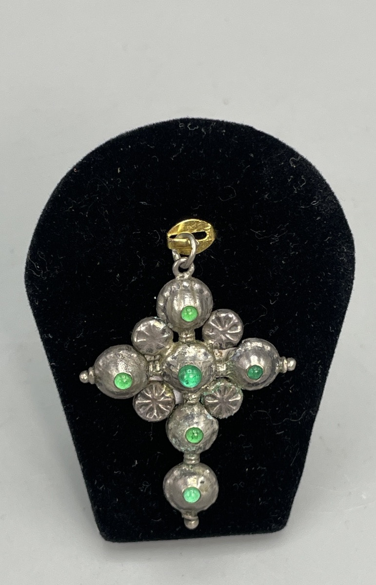 Silver Cross Set With Cabochon Emeralds, European Work From The 18th Century (netherlands Or -photo-4