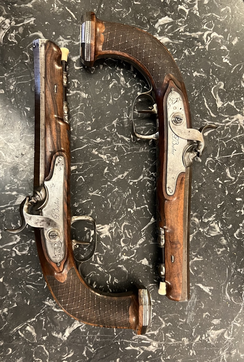 Paire de pistolets d’époque Empire, signés Berleur
