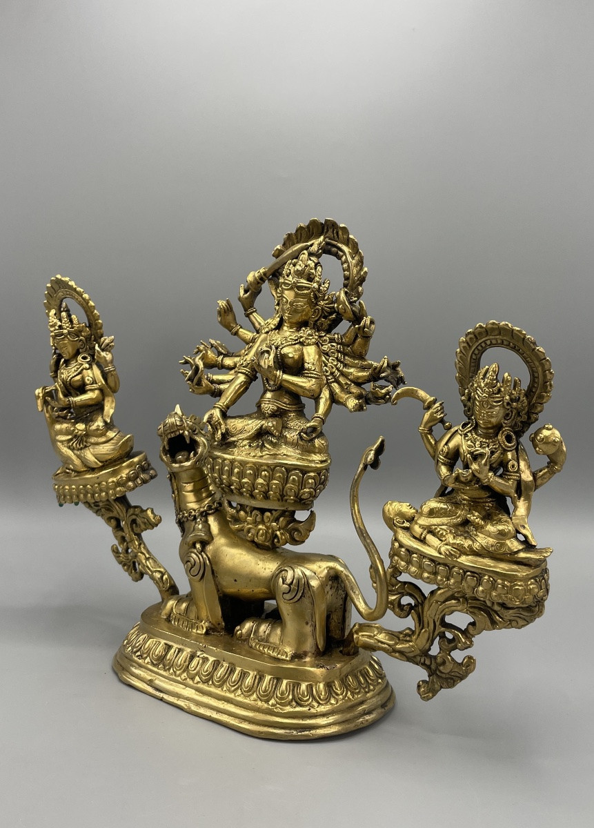 Gilt Bronze Group Depicting A Buddhist Deity – Asian Work-photo-4