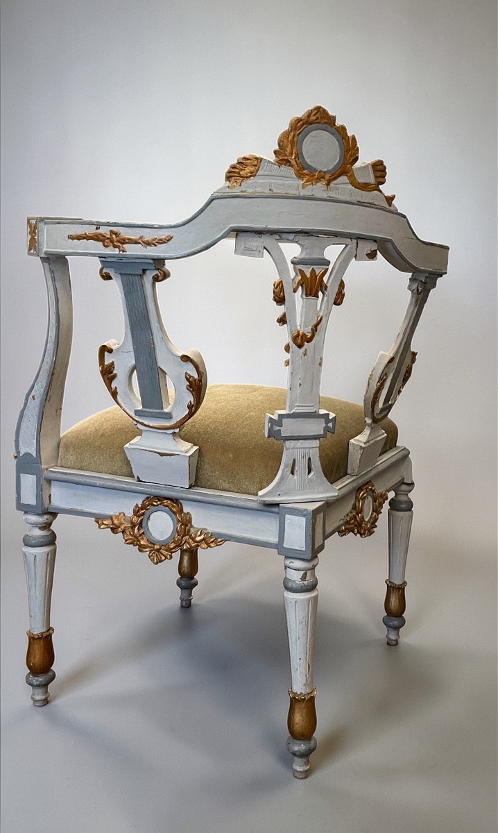 Louis XVI Style Private Sitting Table, Carved And Patinated Wood-photo-4