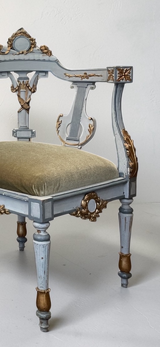 Louis XVI Style Private Sitting Table, Carved And Patinated Wood-photo-3