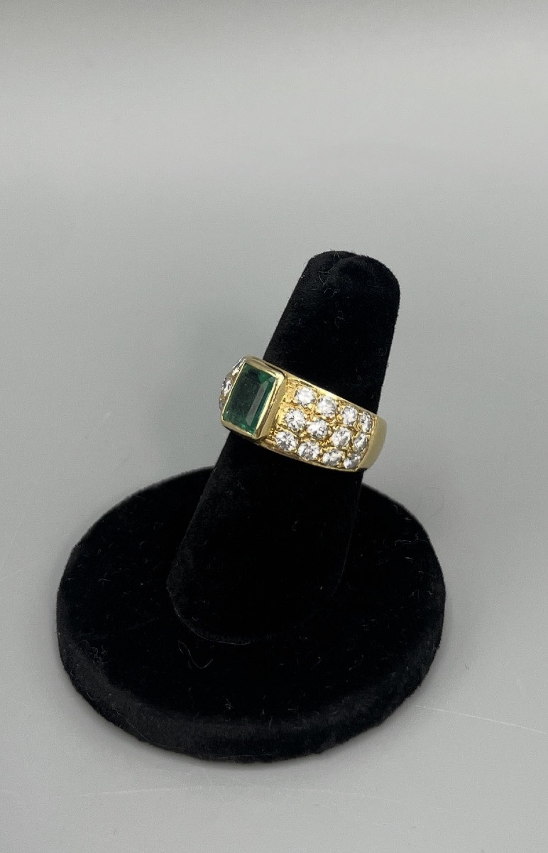 Bague émeraude et diamants en or 18 carats, vers 1970-1980-photo-4