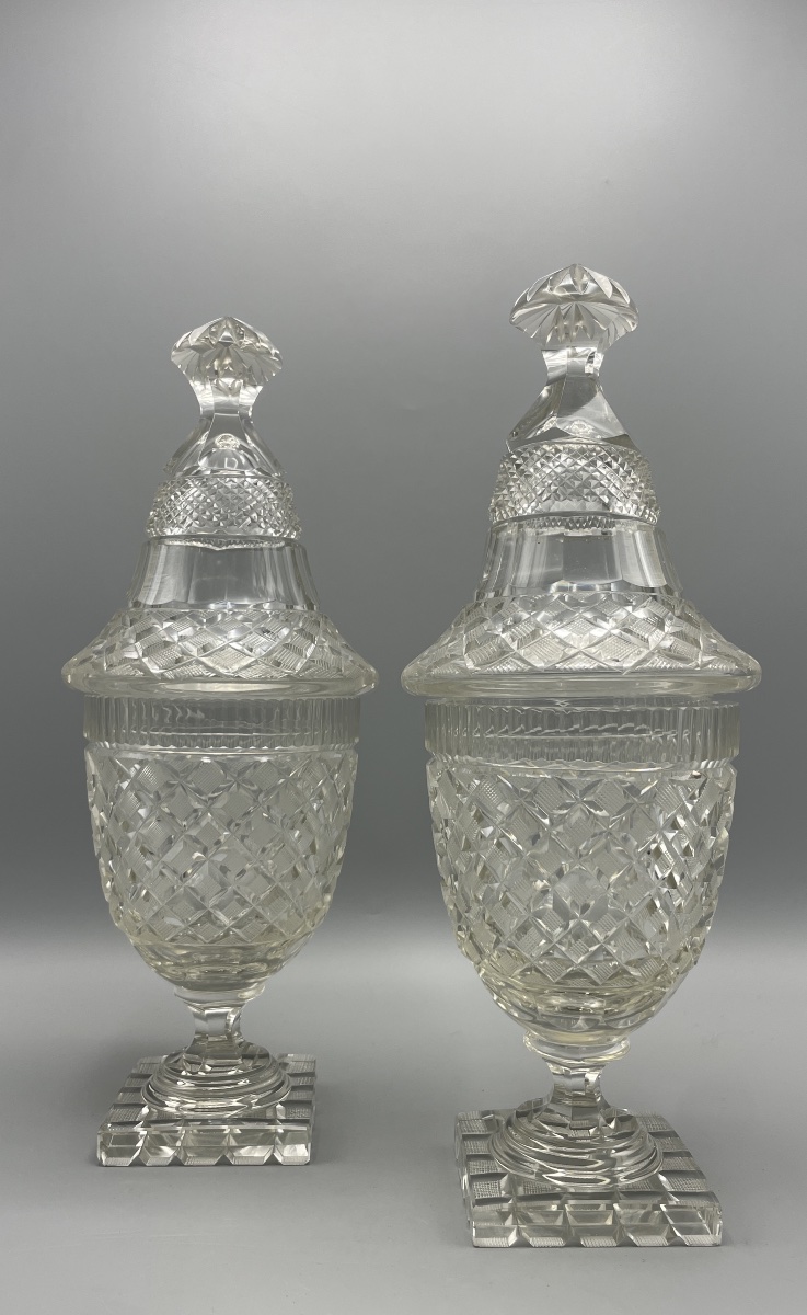 Paire de drageoirs couverts en cristal taillé, France XIXᵉ siècle-photo-3