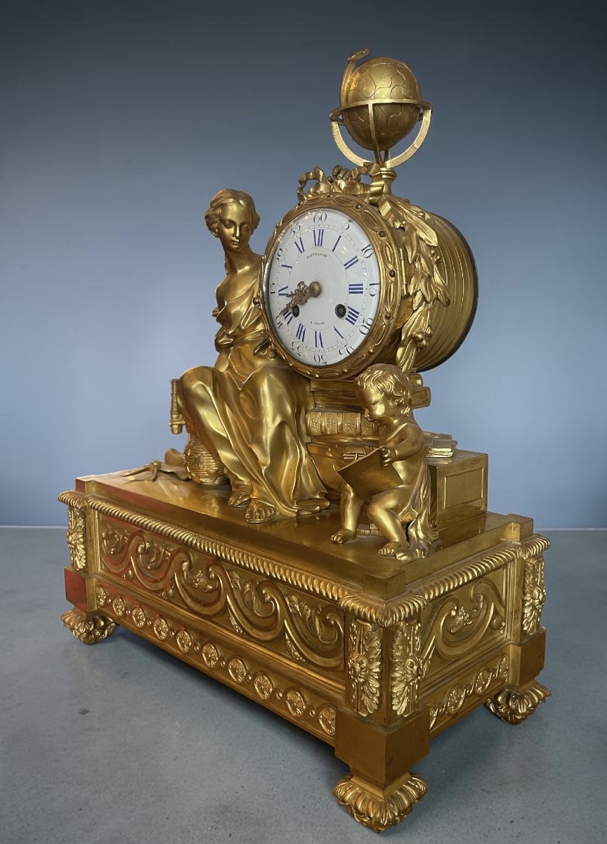 Important Gilded Bronze Clock Signed -photo-3