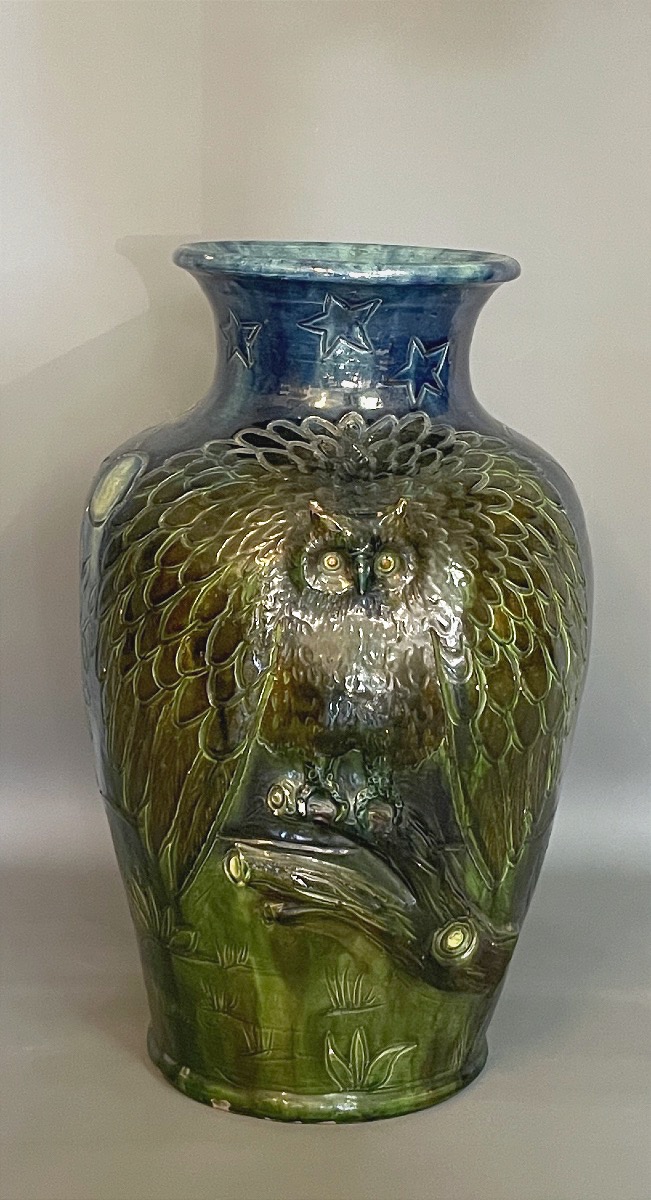 Art Nouveau Glazed Stoneware Vase With Owl Decoration – Bohemia (turn-teplitz), Circa 1900