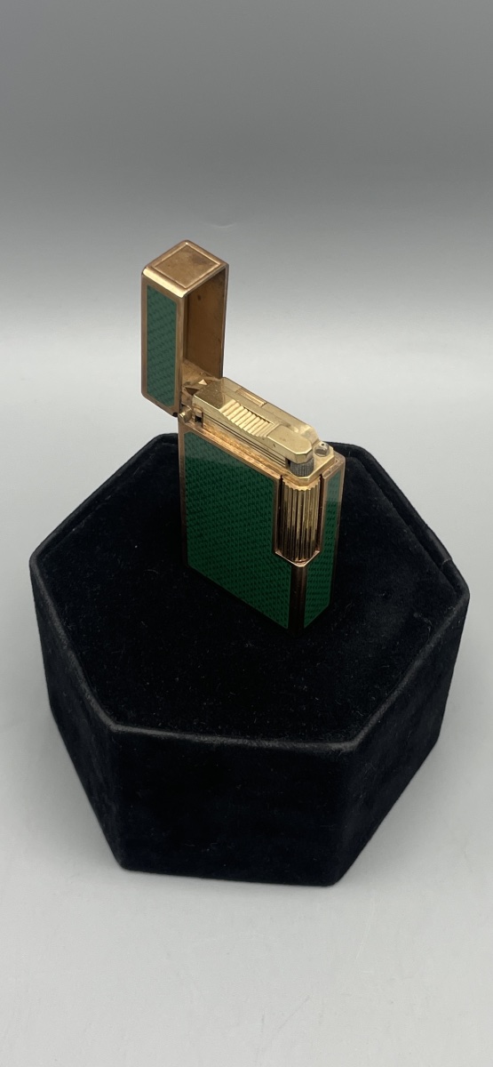Briquet S.T. Dupont Paris – Laque verte et métal doré-photo-2