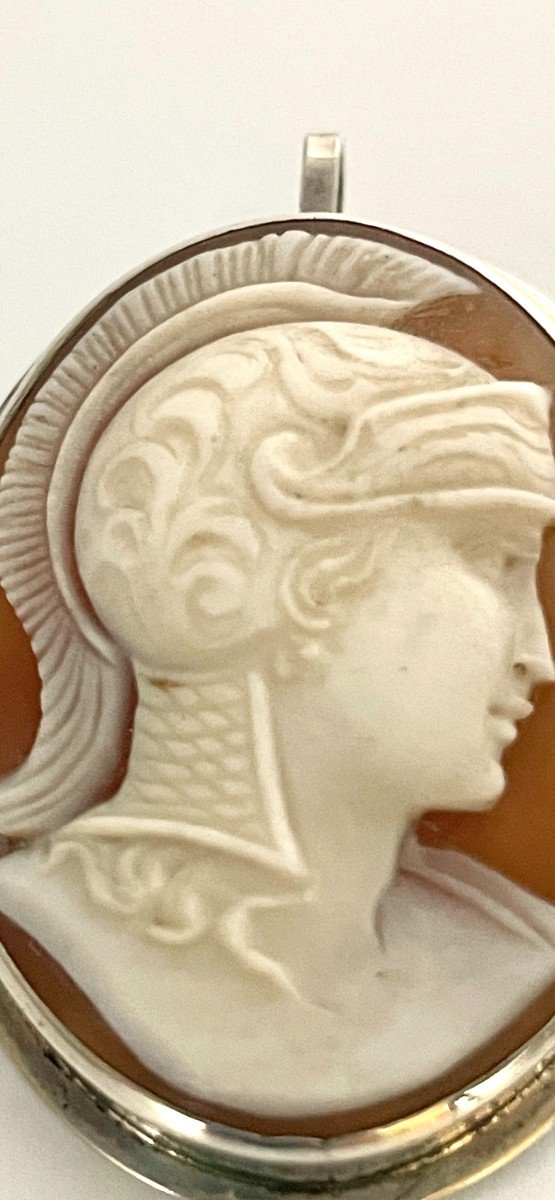 Helmeted Man Cameo Pendant Or Brooch-photo-3