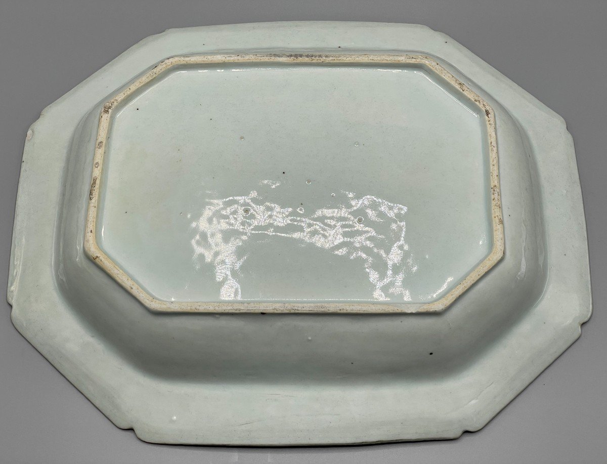 Octagonal Porcelain Dish, China, Famille Rose XVIII Century, Quianlong Period 1736-1795-photo-2