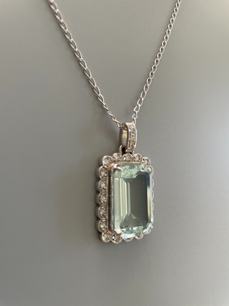 Pendant In White Gold, Brilliant And Aquamarine-photo-2