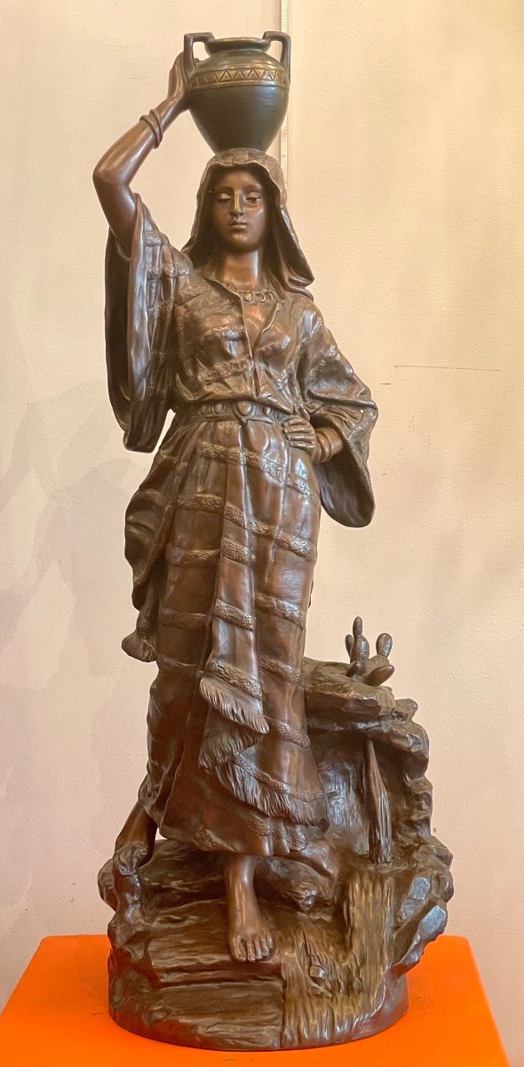 Bronze Sculpture XIX Century "the Water Carrier"