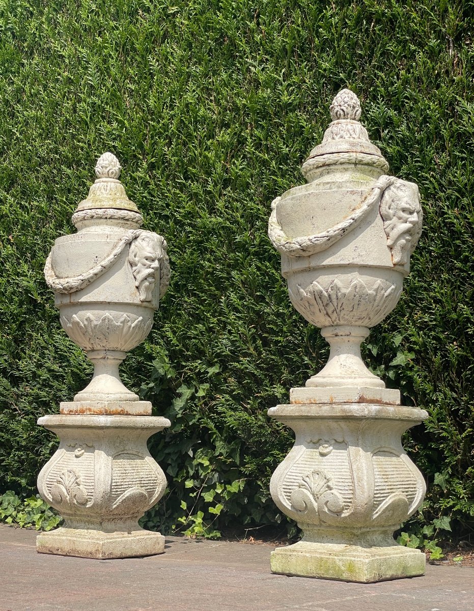 Importante Paire De Vase En Fonte De Style Louis XVI-photo-1