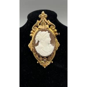 Pendentif – Broche camée en or 18 carats, époque Napoléon III