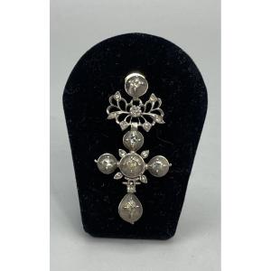 Pendant/brooch In The Shape Of A Napoleon III Era Cross, Crafted From 18-carat Gold And Diamonds. 