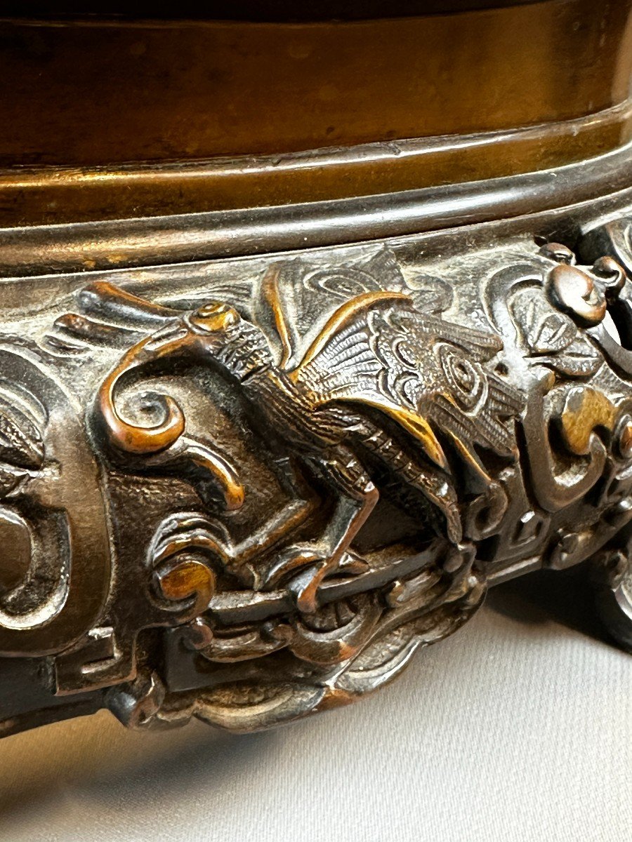 Impressive Japanese Bronze Vase Meiji Period 19th-photo-1