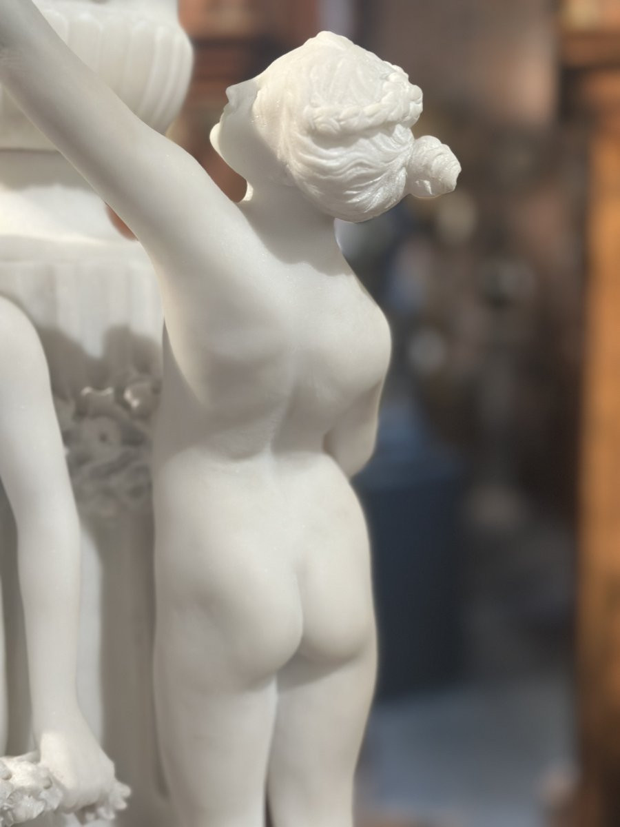 Pendule en Cercle Tournant Trois Grâces style Louis XV apres Falconet XIXe Marbre Carrara-photo-8