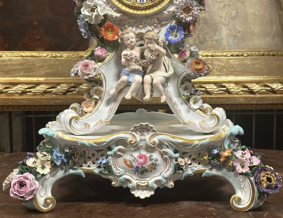 Grande Pendule de Cheminée Meissen avec Socle Modèle Figuratif 77 cm 19ème siècle-photo-4