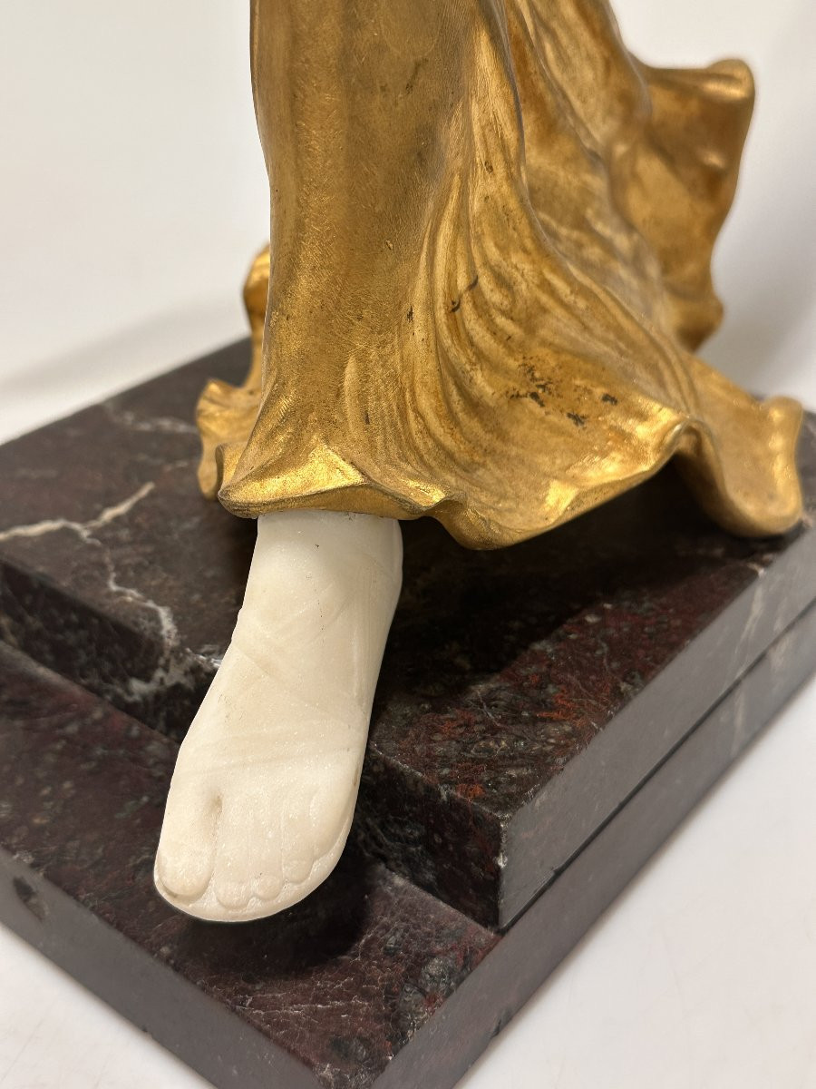 Figure en Chryselephantine "Danseuse" Art Déco en Bronze Doré et Marbre de Carrare, vers 1930-photo-8