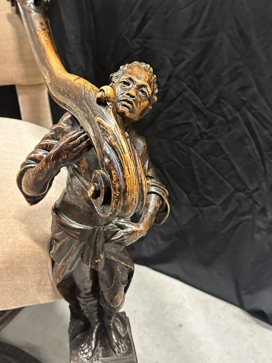 Fauteuil Italien en Noyer Sculpté le style d'André Brustolon fin du XVIIIe siècle-photo-3