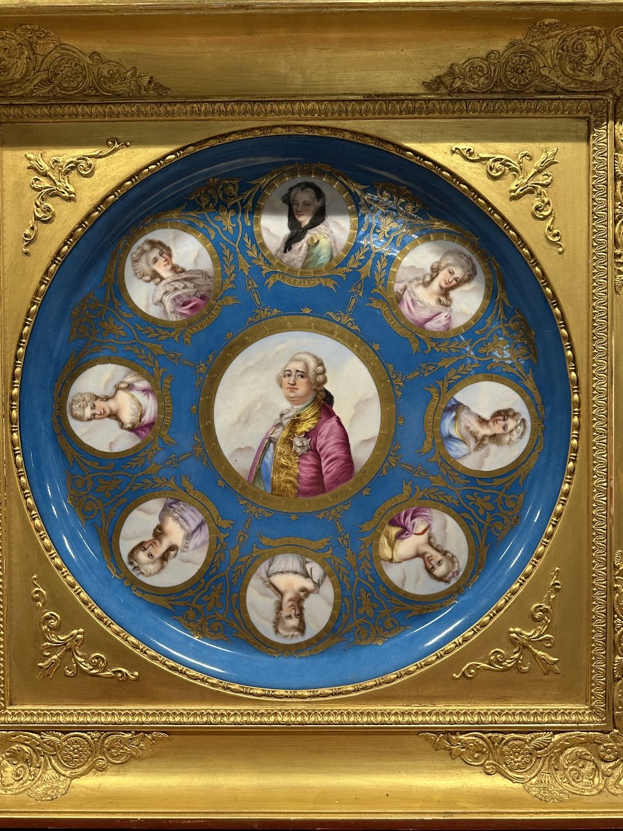 Decorative Sèvres Porcelain Plate, Louis XVI And The Women Of The French Court, 19th Century-photo-1