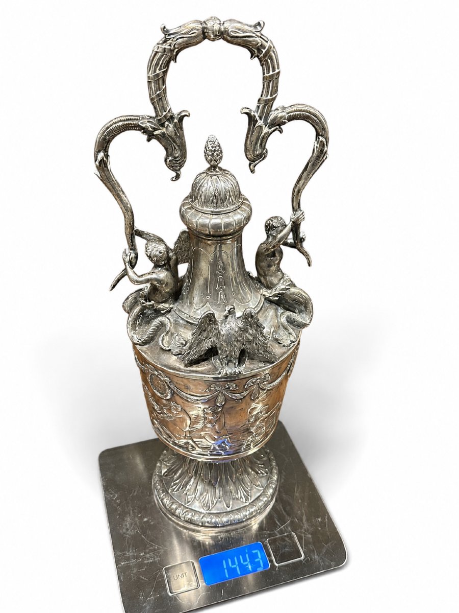 Vase-Carafe Décoratif En Argent .800, Décor Aux Tritons Et À L’Aigle 1.45kg-photo-1