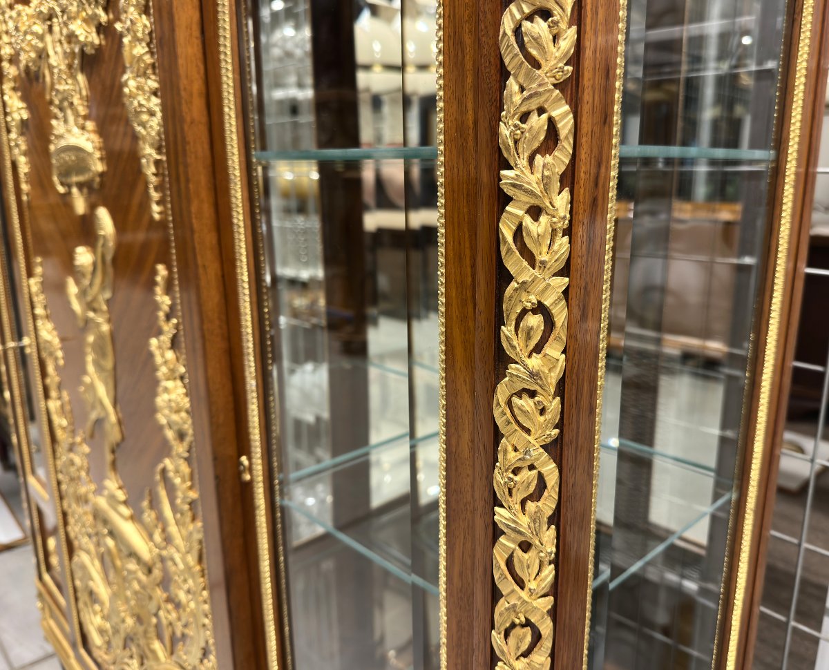 Important Vitrine By J. Zwiener, Louis XVI Style, Palissandre Gilt-bronze And Meissen Porcelain-photo-5