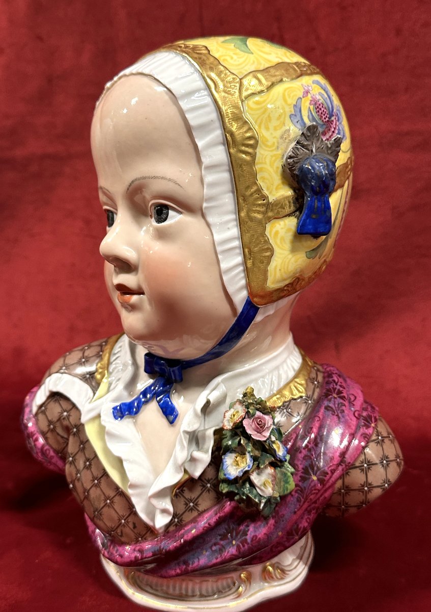 Paire de Bustes d’enfants de la Maison de Bourbon, Meissen, d’après J. J. Kändler-photo-4