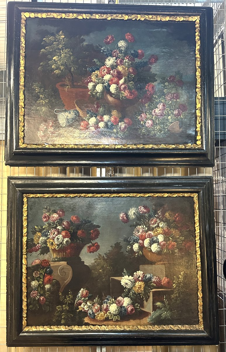 Pair Of Floral Still Lifes, Neapolitan School, Oil On Canvas, 18th Century-photo-2