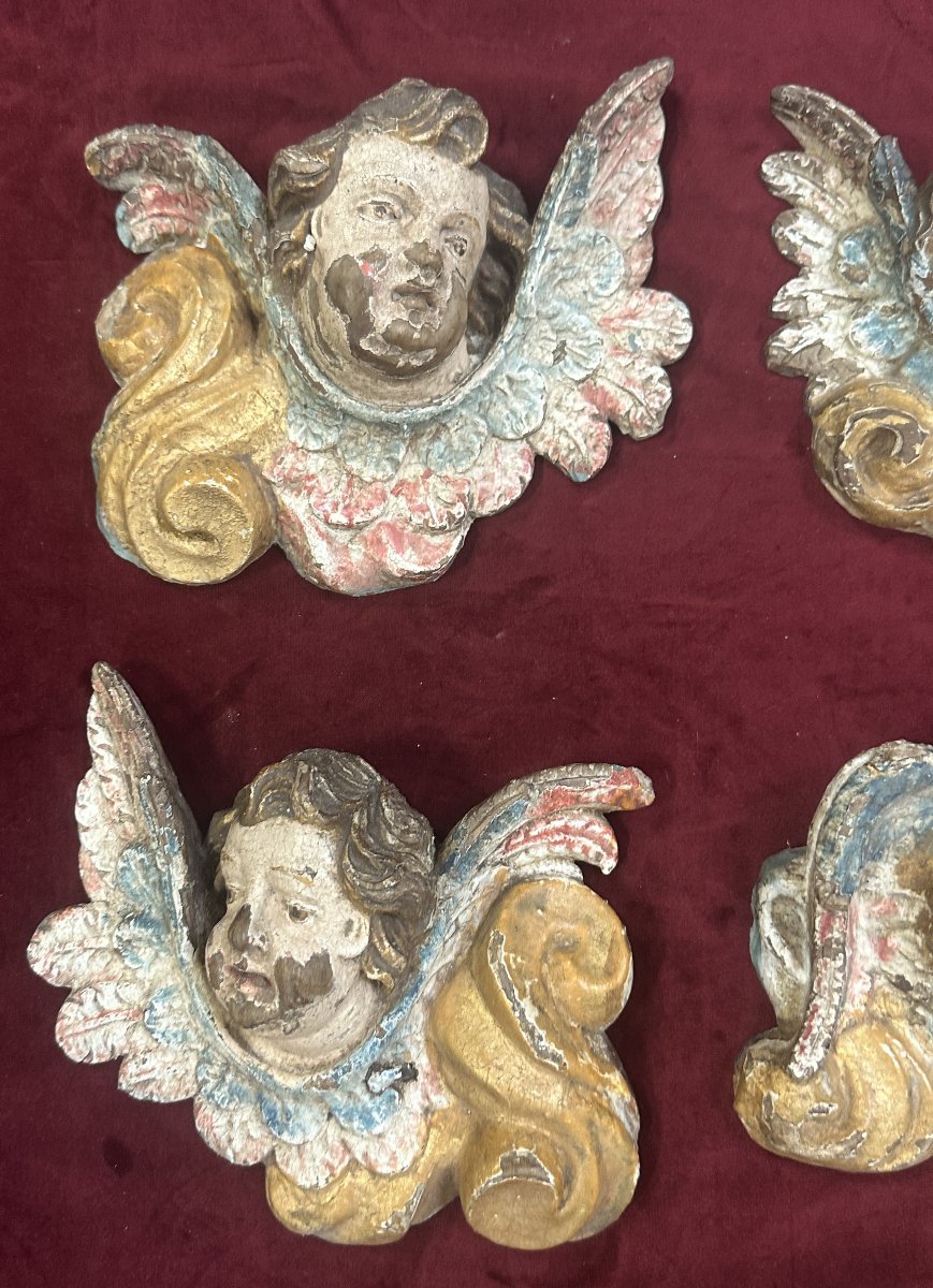 Ensemble de Sept Têtes d’Angelots Ailées en Bois Sculpté Polychrome, XVIIIe siècle-photo-3