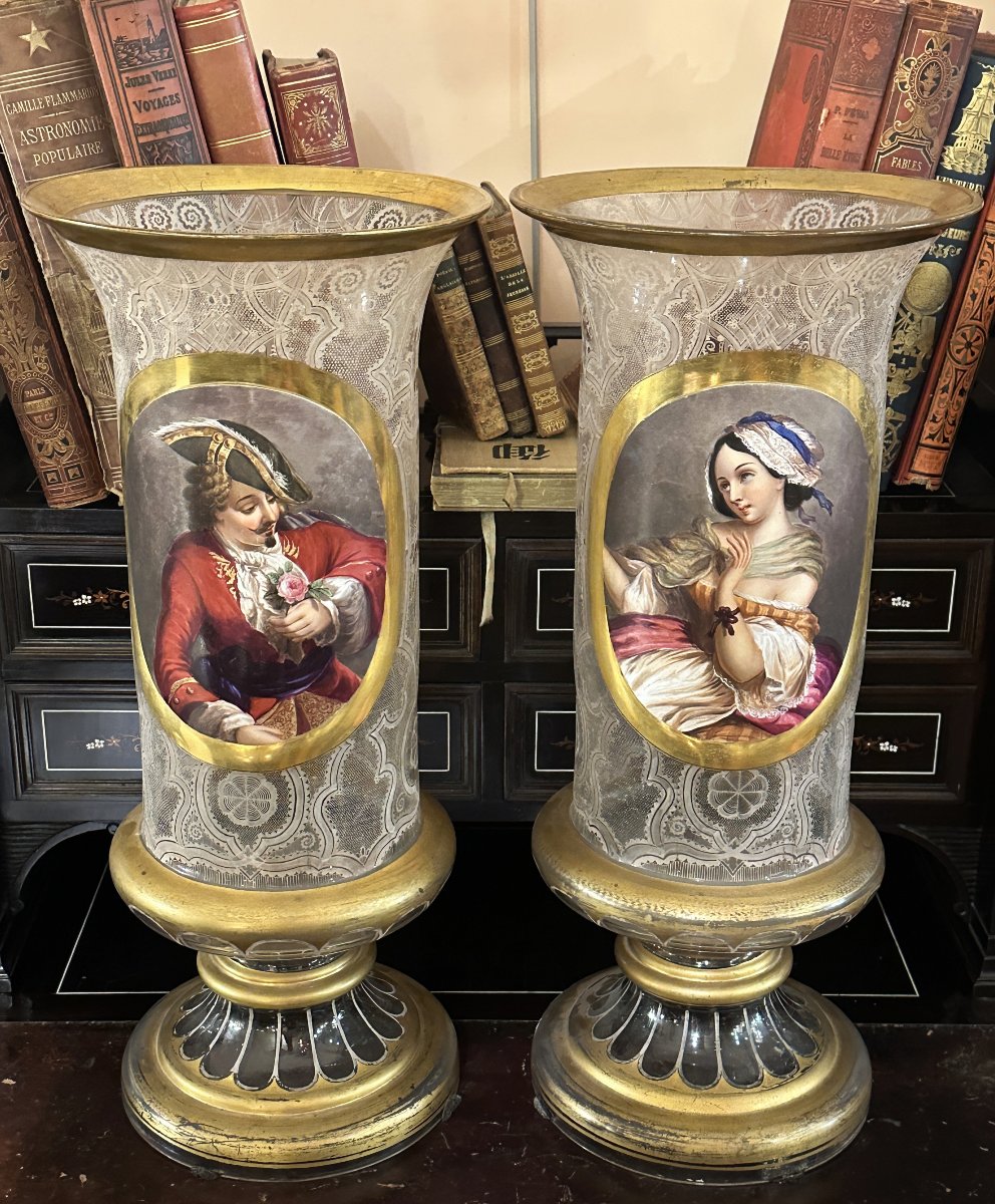 Paire de Grands Vases en Cristal Gravé et Peint, Attribuée à Baccarat, Napoléon III