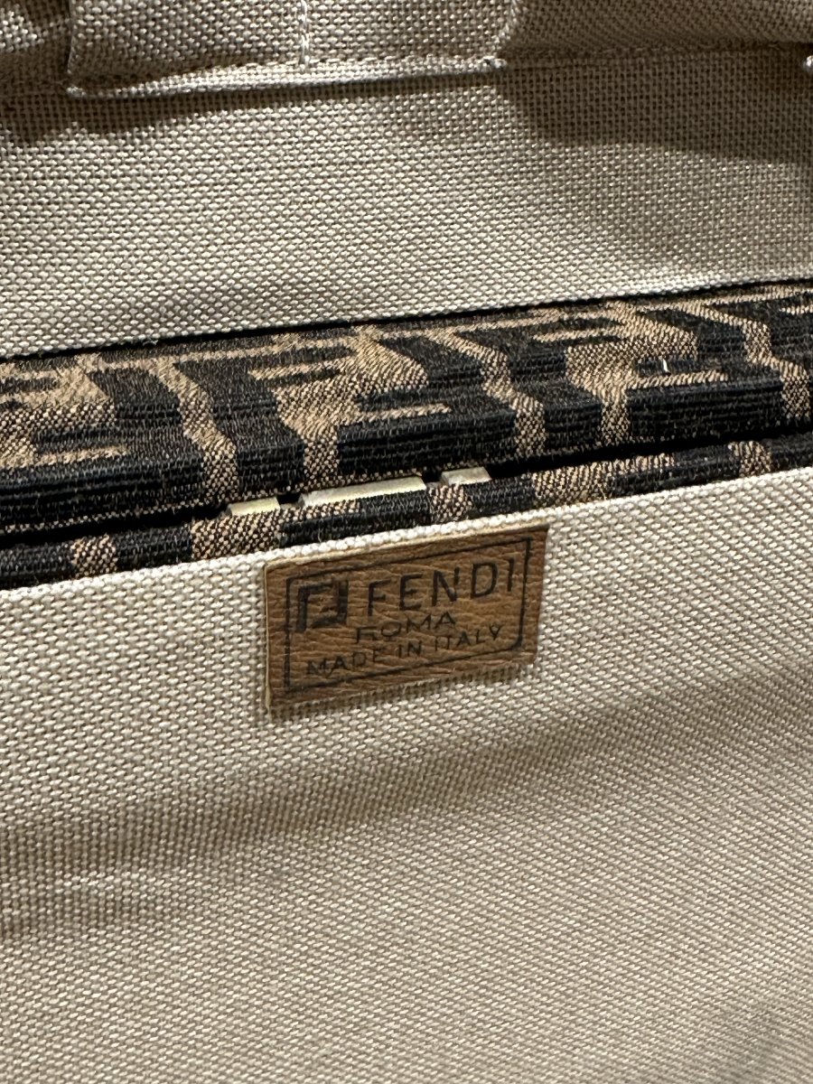 Fendi Monogram Zucca - Vintage Hard-shell Suitcase, 1980s-photo-2