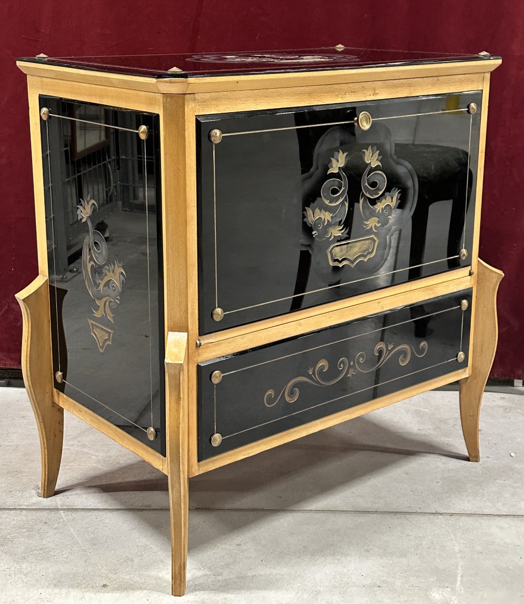 Art Deco-style Bar Cabinet In Engraved Black Glass, France, 1950s-photo-4