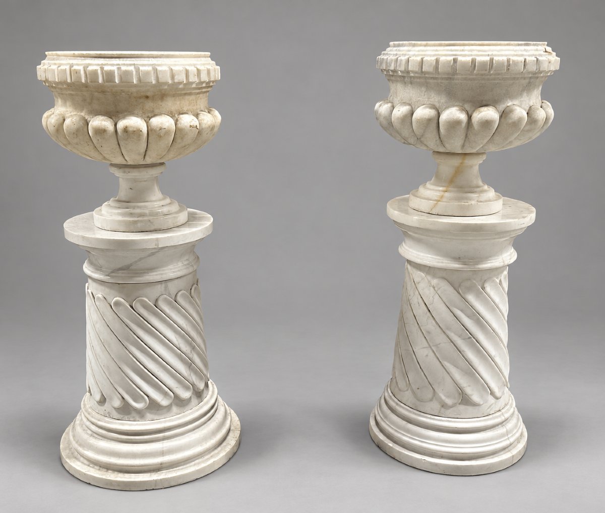 Pair Of Large Carrara Marble Basins On Pedestals, Italy, 20th Century-photo-3