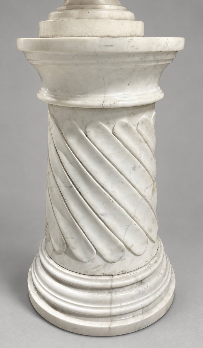 Pair Of Large Carrara Marble Basins On Pedestals, Italy, 20th Century-photo-2