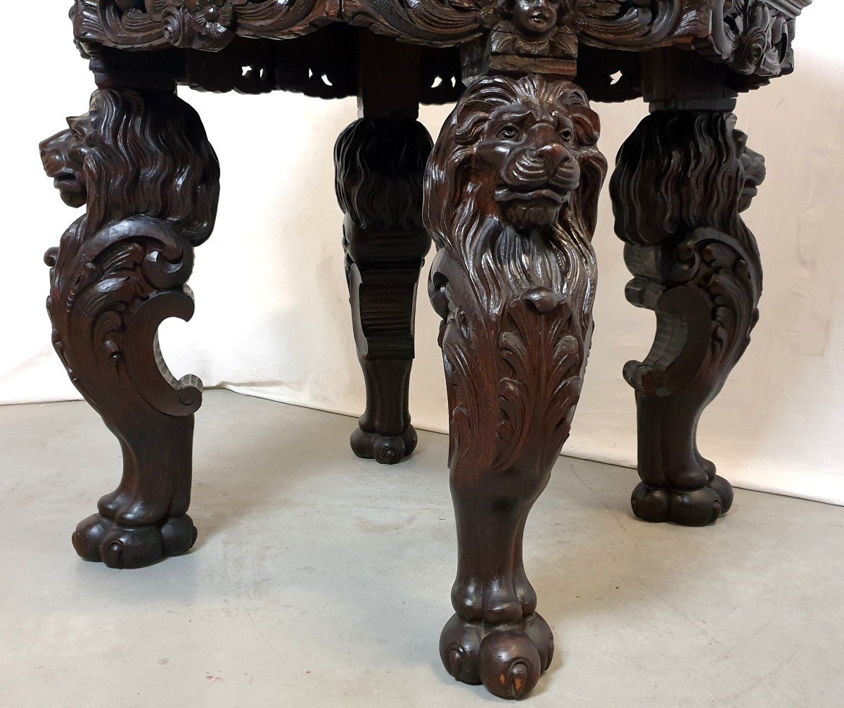 19th Century Richly Carved Walnut Table-photo-1