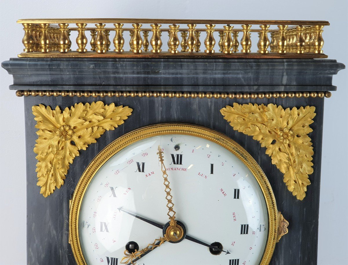 Directoire Clock In Marble Bronze Dore Corniquet Paris 18th Century-photo-3