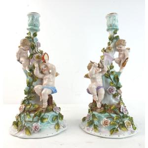 Candelabres En Porcelaine France 19eme Siecle Putti