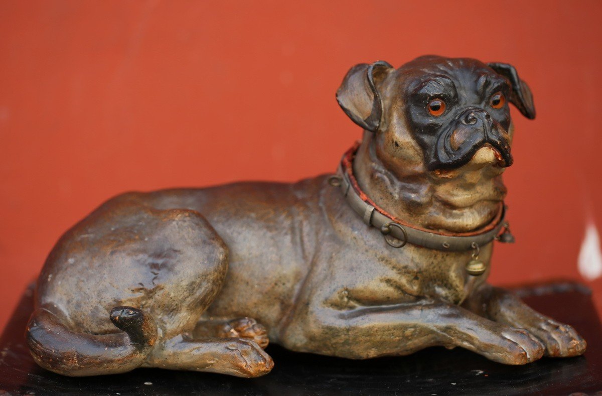 Chien Carlin En Terre Cuite
