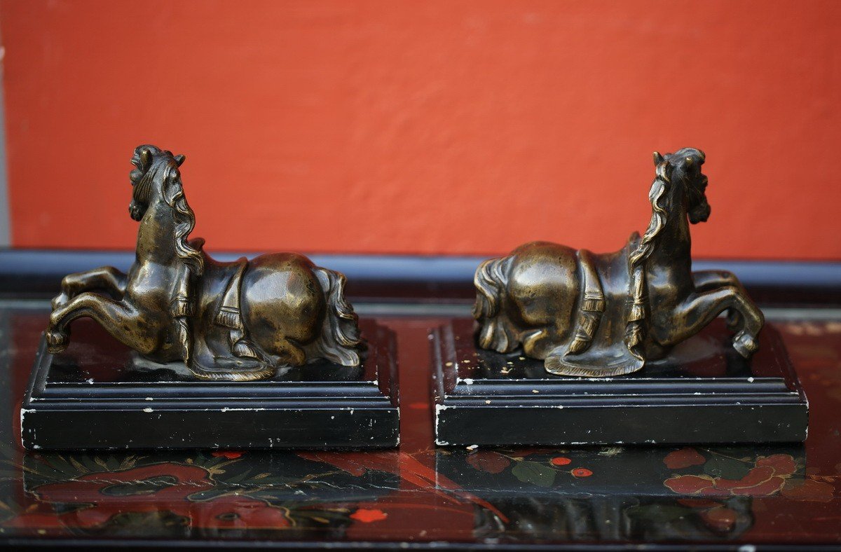 Pair Of Paperweight Plates, Lying Horses, Bronze With Brown Patina Late 18th Century-photo-3