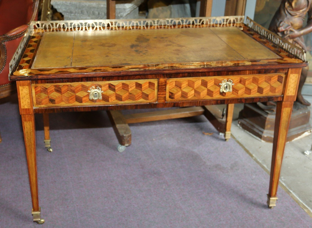 Louis XVI Period Flat Desk, Two Pulls And Two Belt Drawers.