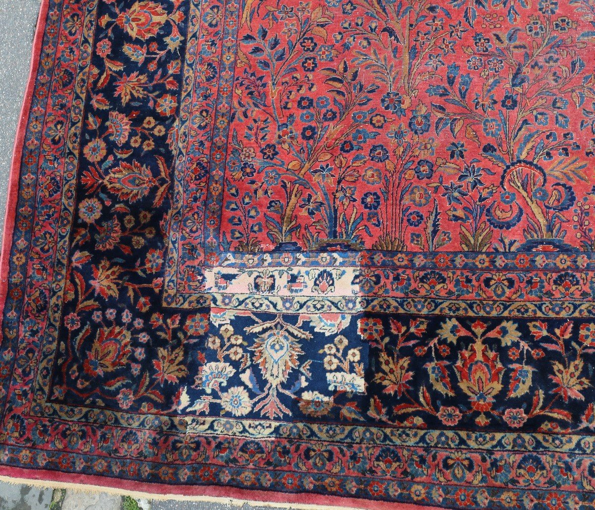 Important Kourech Carpet Red Background Circa 1900-photo-3