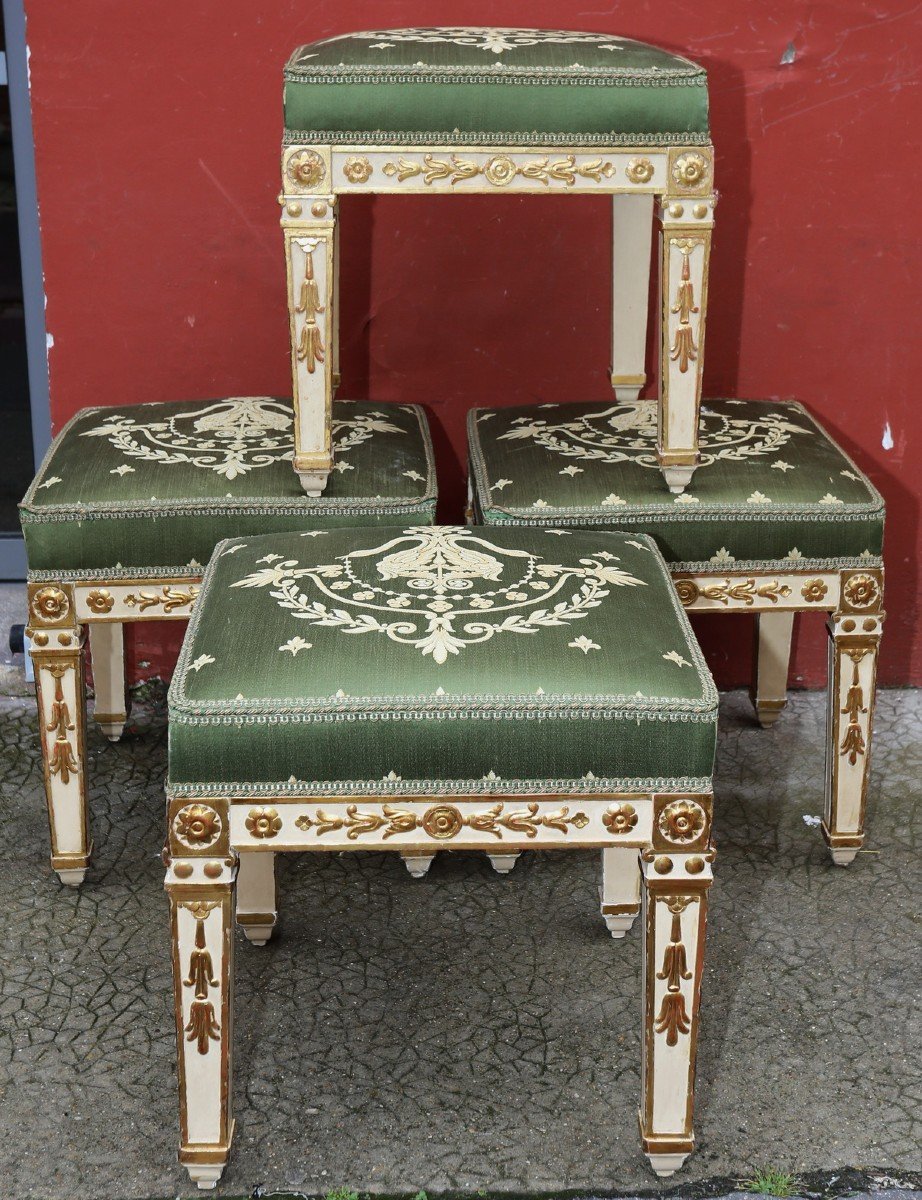 Suite Of Four Restoration Period Stools In Lacquered And Gilded Wood, Lotus Flower Decor