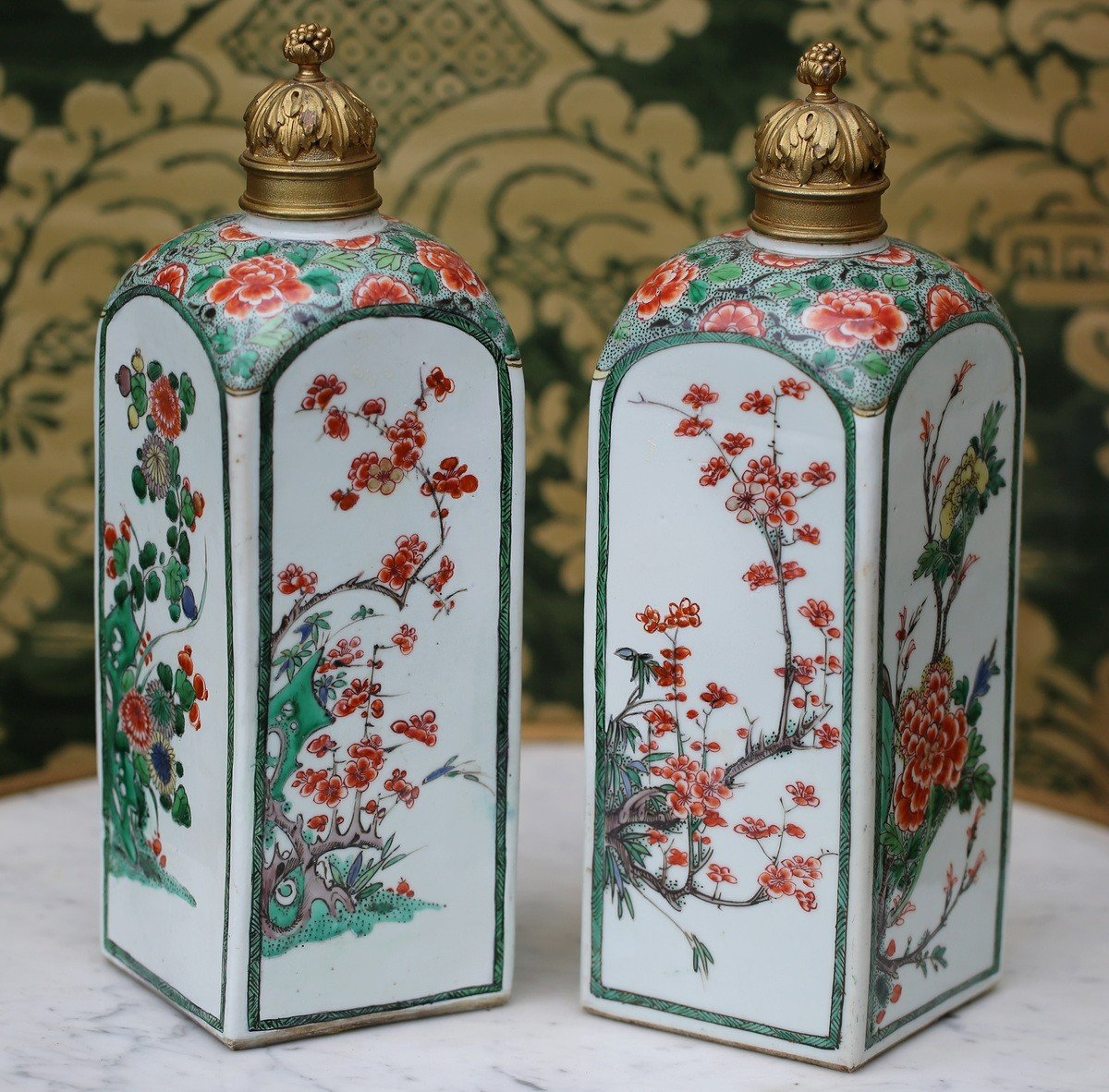 China Kangxi Period Pair Of Square Famille Verte Bottles, Later Gilt Bronze Stoppers.-photo-3