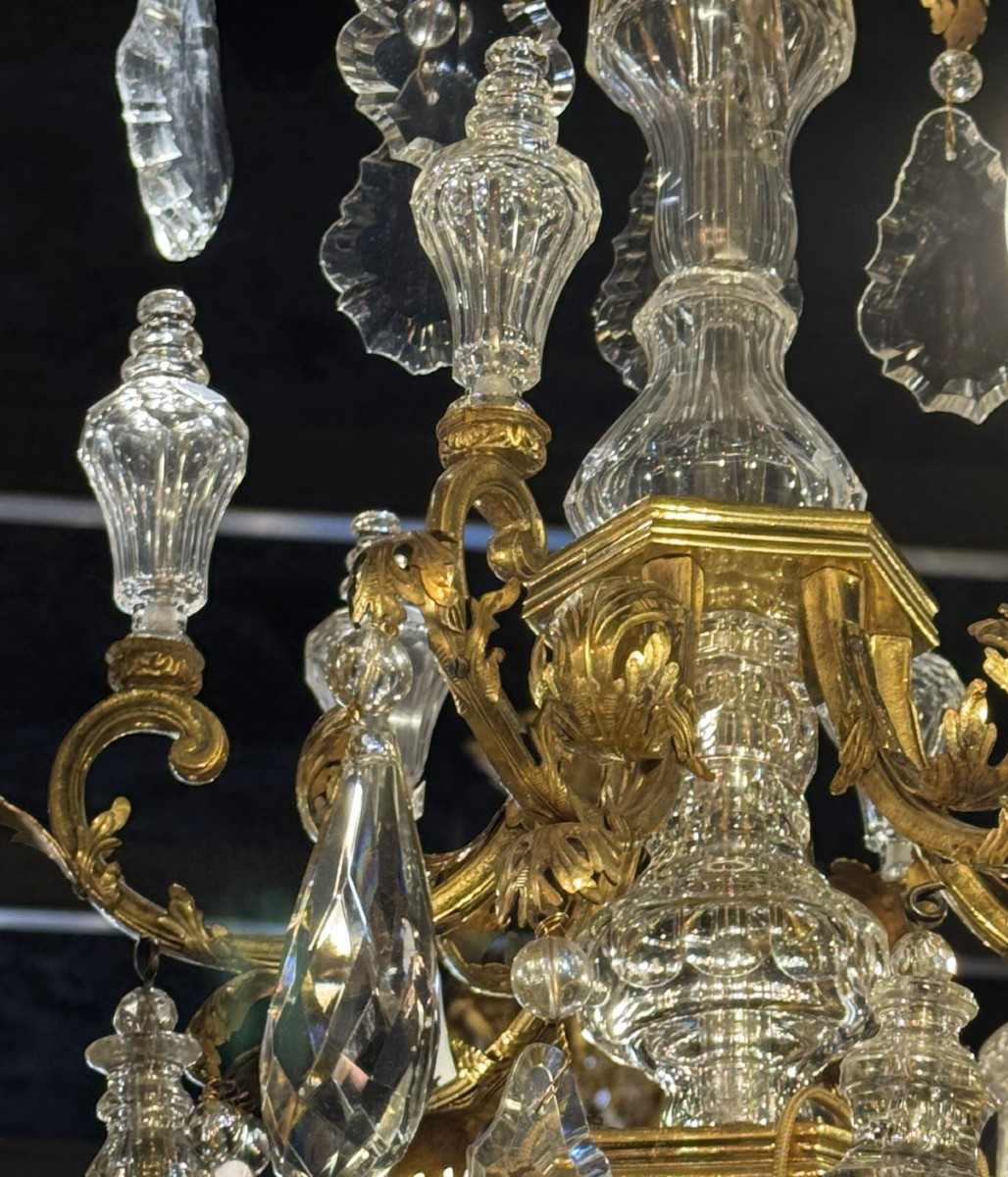 Late 19th Century Italian Chandelier In Gilded Bronze And Louis XV Style Crystals.-photo-3