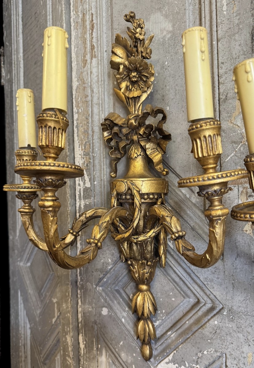 Italie fin XVIIIème début XIXème paire d'appliques de style Louis XVI en bois doré et sculpté-photo-4