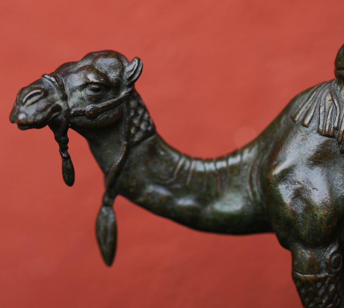 Alfred BARYE 1839-1882, le dromadaire sellé, bronze à patine brune .-photo-3