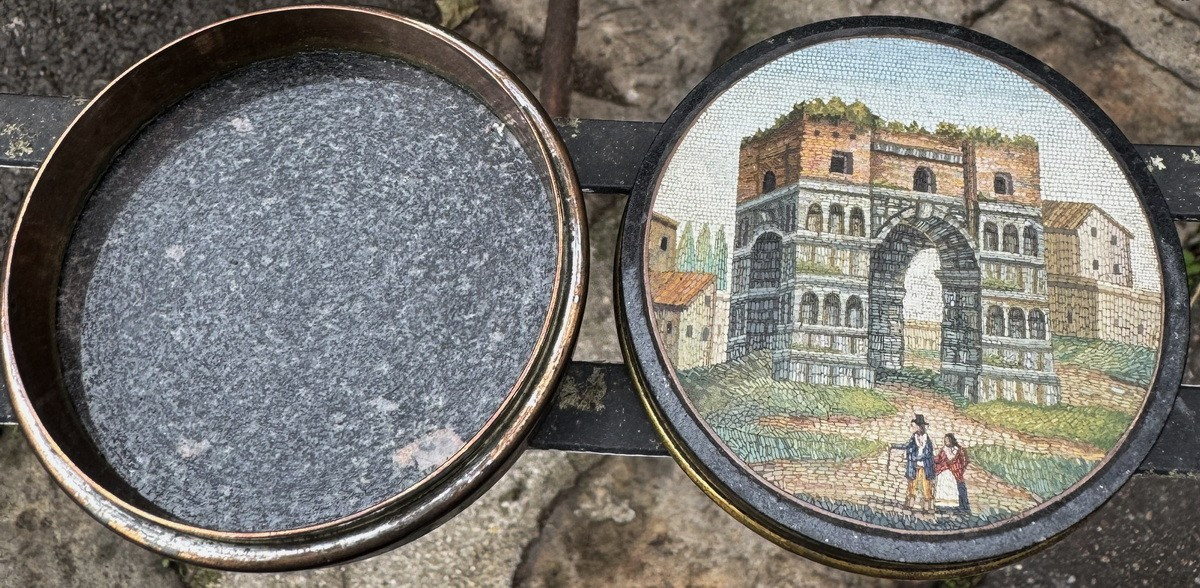 ROME vers 1815 Boite en porphyre et  micromosaique de l'arche de Janus.-photo-3