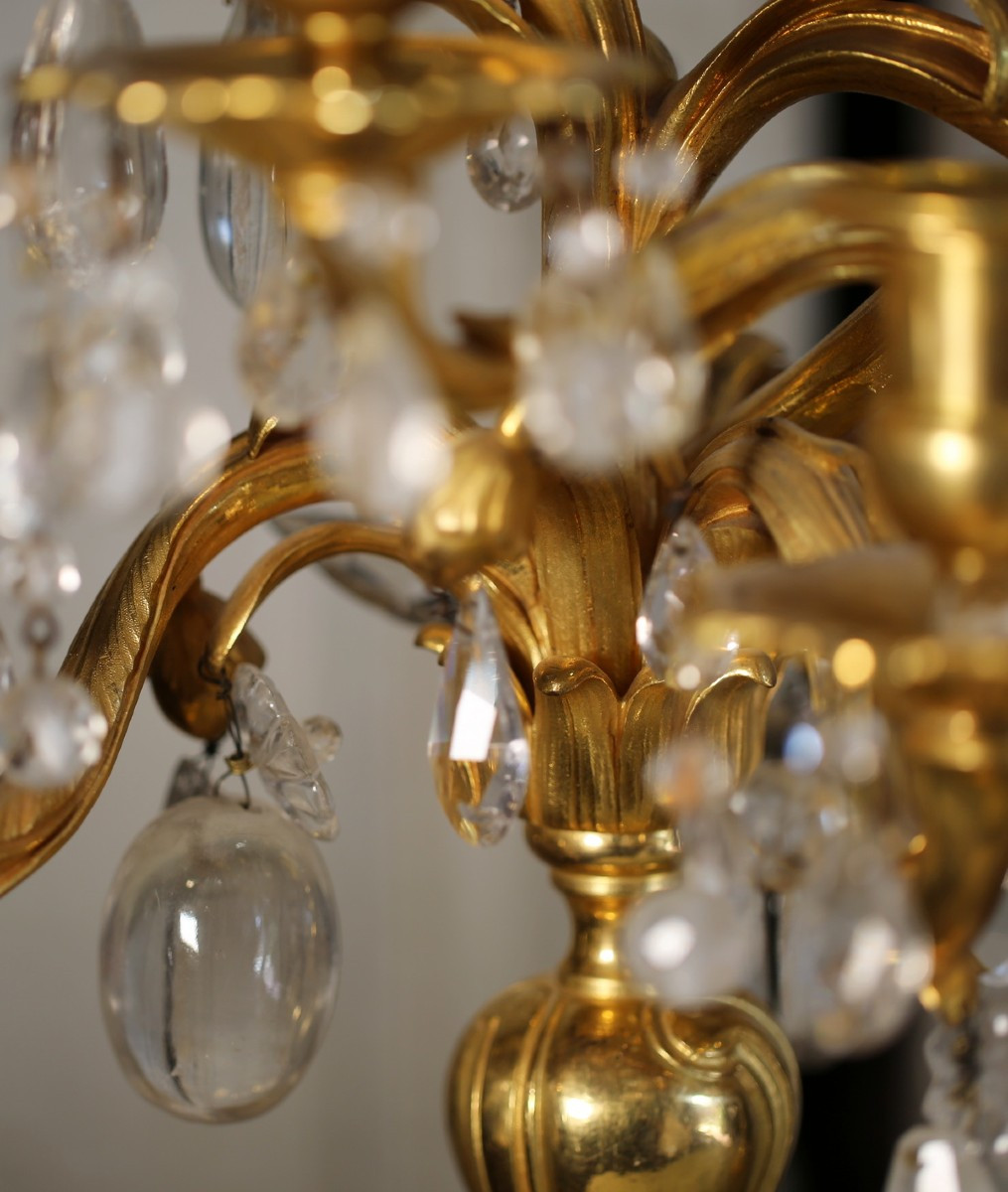 Paire de girandoles  de style Louis XV circa 1880, en bronze doré et  cristaux de roche.-photo-1